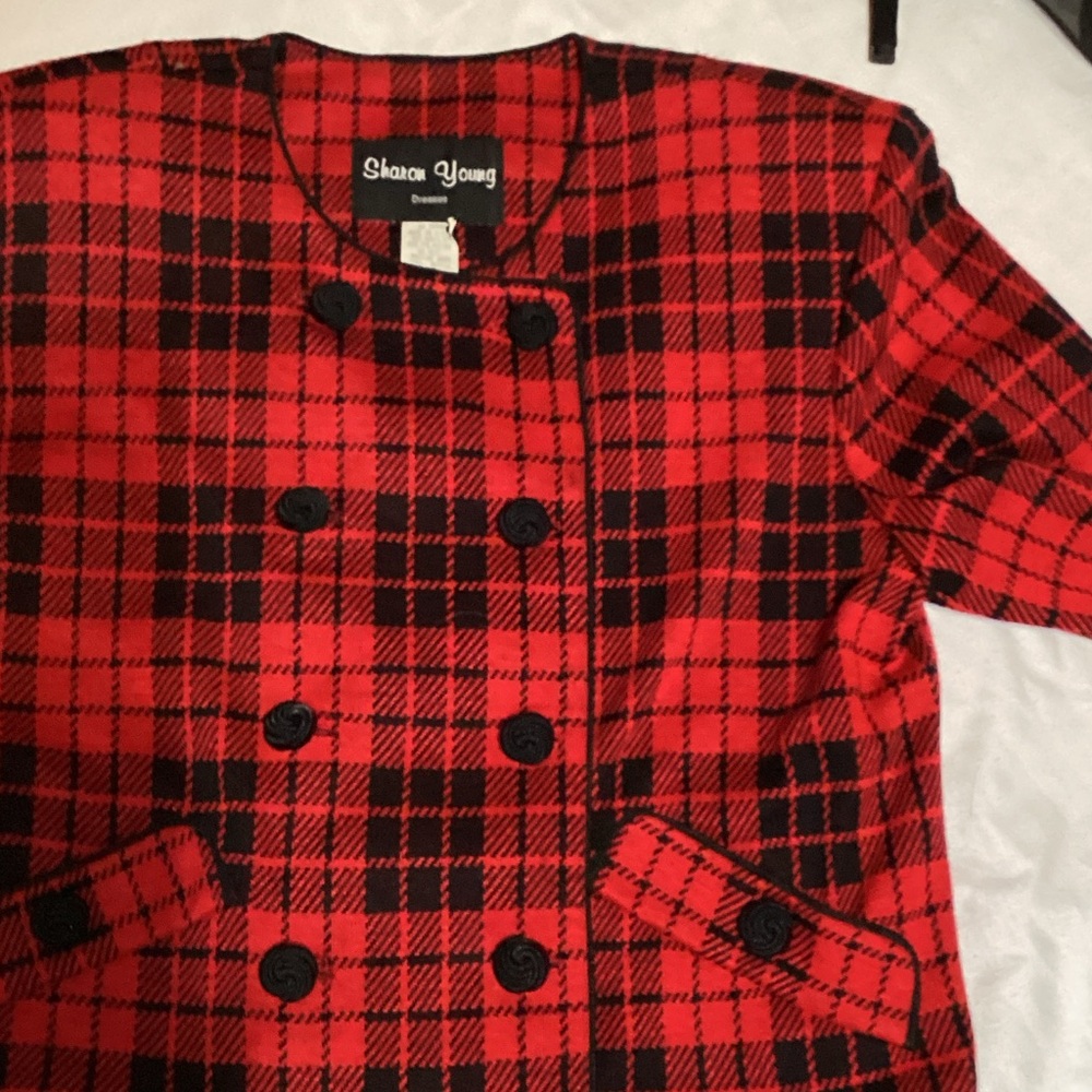 Sharon Young Vibrant Checkered Blazer